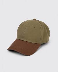 Caps
