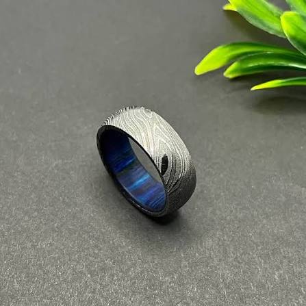 Man Ring